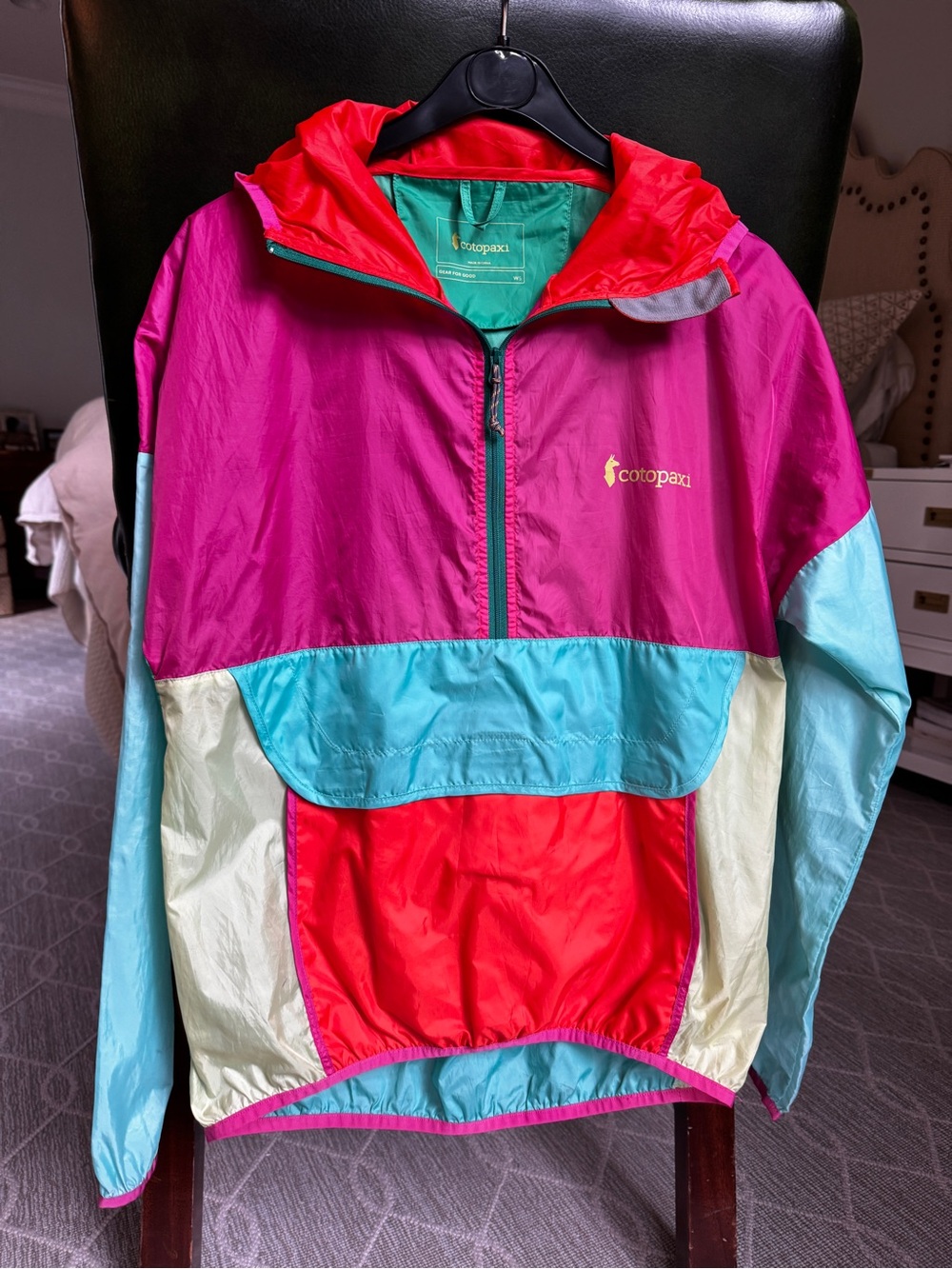 Cotopaxi Women’s Colorblock Windbreaker Jacket